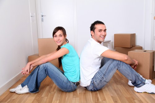 Local moving van supporting home and flat relocations in Acton